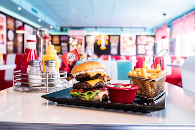 Opinii despre Diner 45 în Sunne - Gastronomi och hotellverksamhet