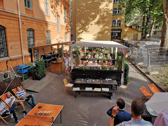 Comentarii opinii despre Cliff Barnes