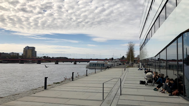 Comentarii opinii despre Fika!