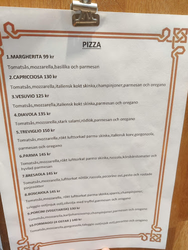 Bella Luna Italiana Restaurang - Gastronomi och hotellverksamhet