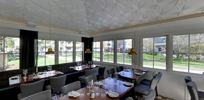 Le Parc Restaurant