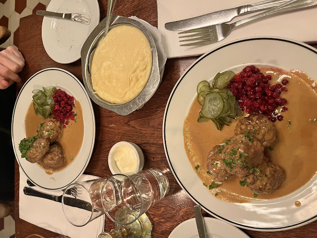 Reviews of Restaurant Pelikan in Stockholm - Gastronomi och hotellverksamhet