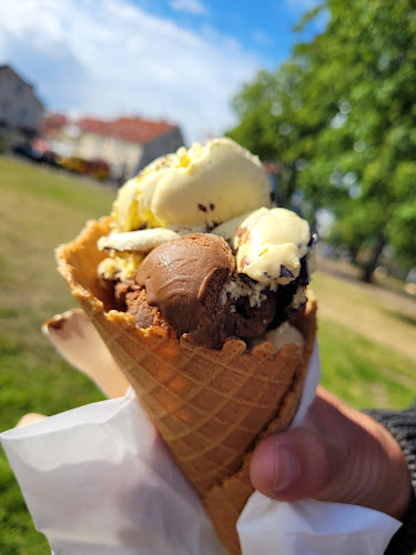 Opinii despre Glassfabriken în Borgholm - Gastronomi och hotellverksamhet