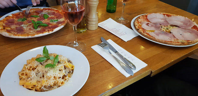 V.E.S.P.A Gustav Adolfs torg