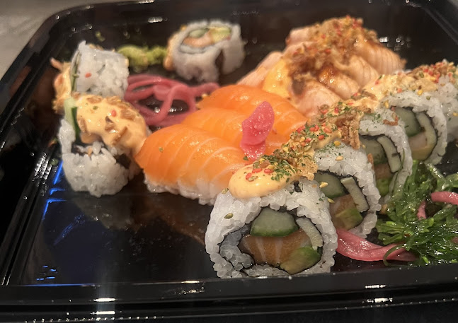 Comentarii opinii despre MGL Sushi