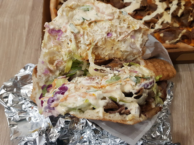 Hayat Döner - Gastronomi och hotellverksamhet
