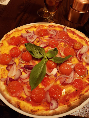 http://trattorialapizza.se/