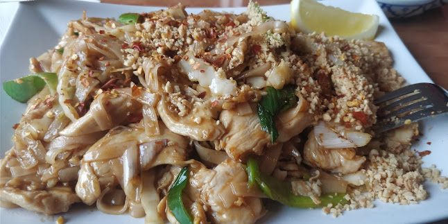 Thai Samila - Gastronomi och hotellverksamhet