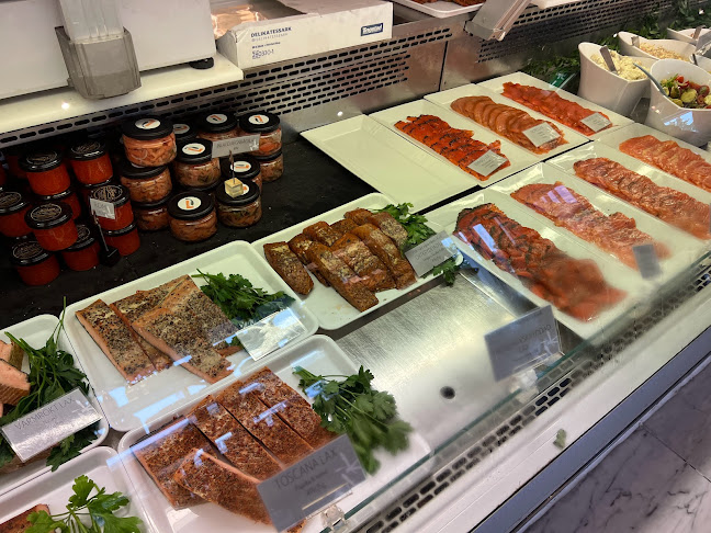 Comments and reviews of Laxbutiken Ljungskile