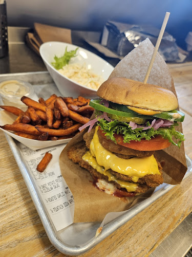 Surf Shack (Galleria Center Syd) - Gastronomi och hotellverksamhet
