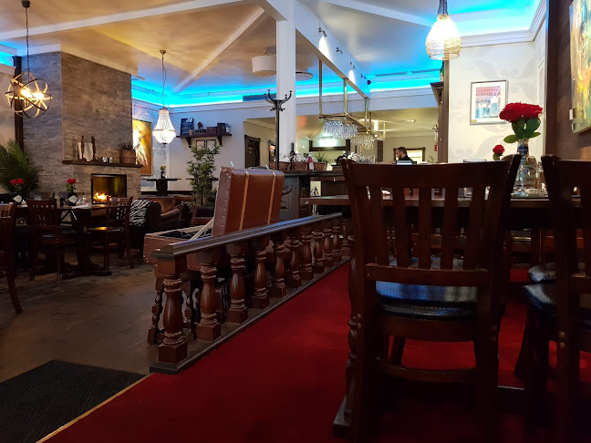 Hjalmars Bar & Restaurang - Gastronomi och hotellverksamhet