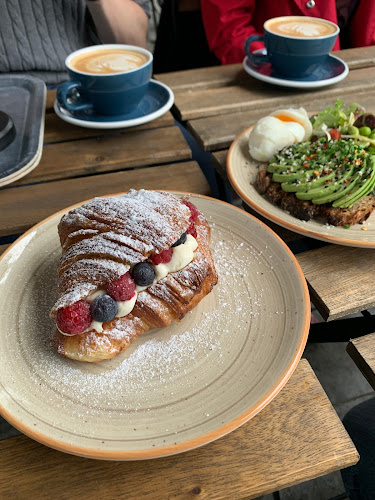 GULD Kaffe & Kök by Carotte Phone number