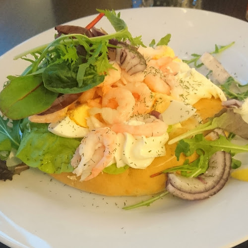 Cafe Lara - Gastronomi och hotellverksamhet