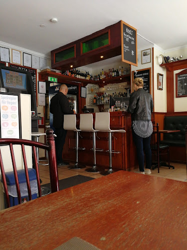 Dalahörnet rest & pizzeria - Södertälje