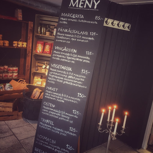 Vingårdens Bar & Bistro - Gastronomi och hotellverksamhet