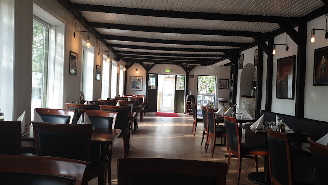 Grande Italiensk Restaurang & BAR Eslöv / VED PIZZA - Eslöv