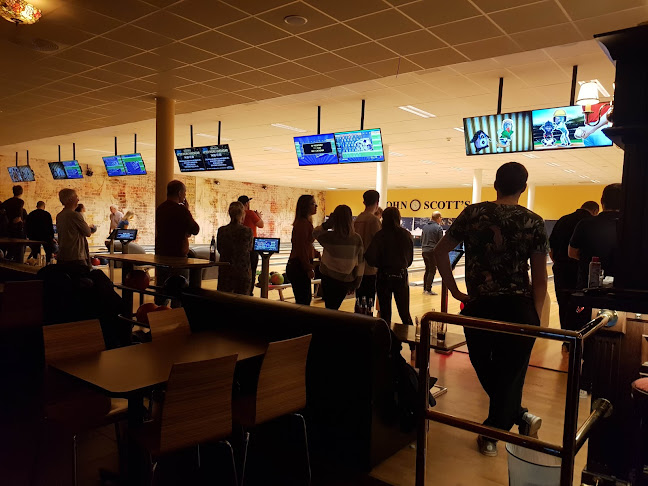 Comentarii opinii despre John Scott's Partille