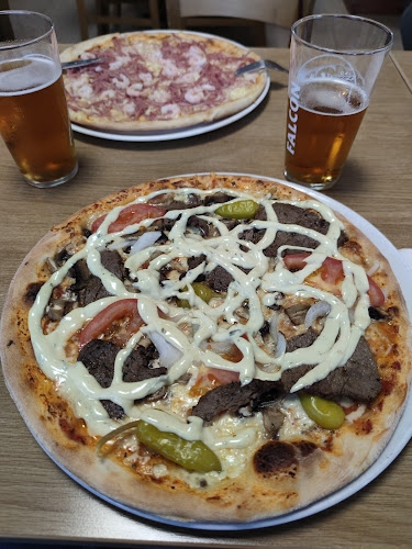 Eleonora Restaurang & Pizzeria - Gastronomi och hotellverksamhet