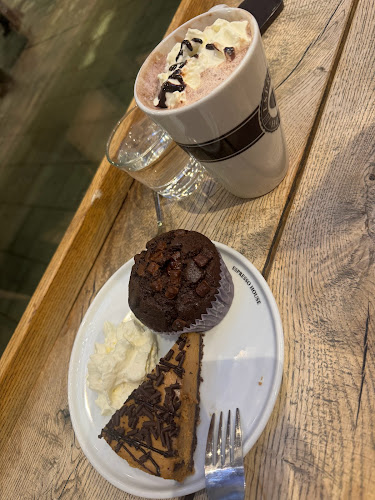 Espresso House Samarkand VÄX - Gastronomi och hotellverksamhet