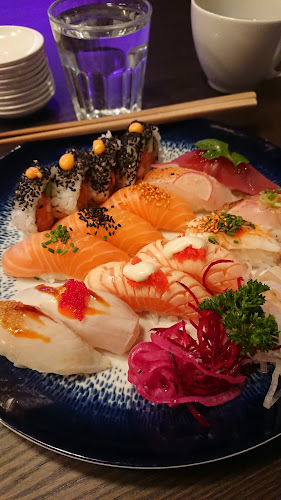 Red Ninja Sushibar Phone number