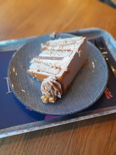 Opinii despre MR CAKE în Göteborg - Gastronomi och hotellverksamhet