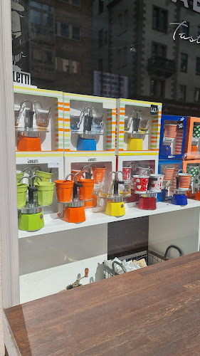 D'abramo - Gastronomi och hotellverksamhet