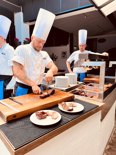 Lammet & Grisen Phone number