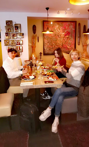 Comentarii opinii despre Carnivore Steak House