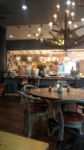 Nelly's Food Etc - Gastronomi och hotellverksamhet