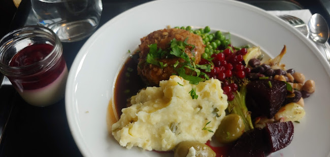 Opinii despre Restaurang Glaze în Kista - Gastronomi och hotellverksamhet