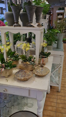 hummelgrensblommor.se