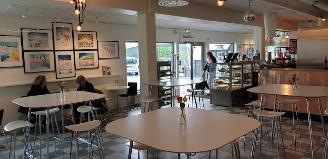Opinii despre Grädda Bageri Åre în Åre - Gastronomi och hotellverksamhet