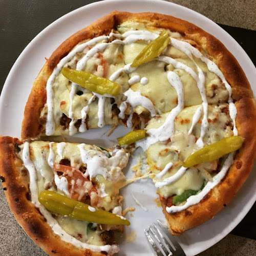 Reviews of La Pizza in Örebro - Gastronomi och hotellverksamhet