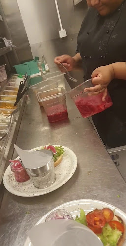 Reviews of Boston Grill Trollhättan in Trollhättan - Gastronomi och hotellverksamhet