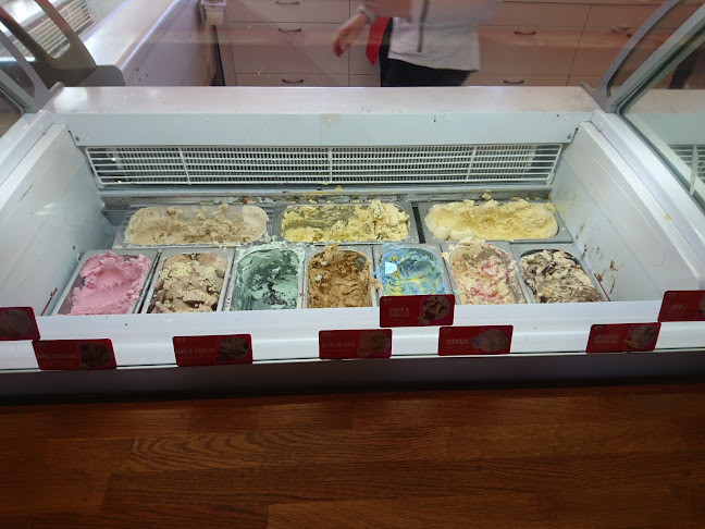 Simrishamns Grill Och GlassKiosk