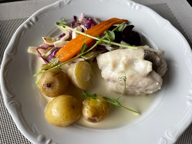 Bosjökloster 110, 243 95 Höör