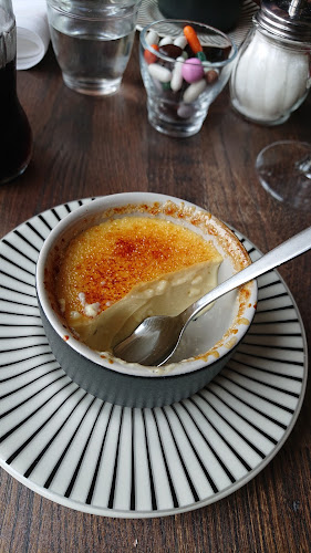 Mat & Destillat - Gastronomi och hotellverksamhet