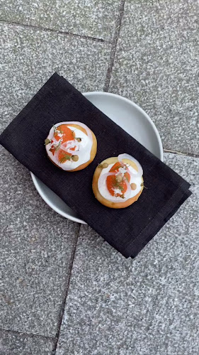 Lux Dag för Dag - Gastronomi och hotellverksamhet