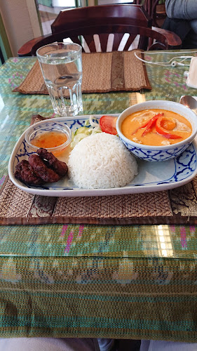 Angelas Thai Restaurang - Gastronomi och hotellverksamhet