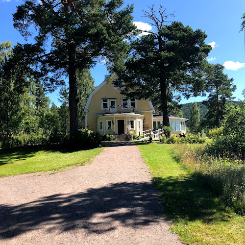 Prästgårdsvägen 3, 686 98 Gräsmark