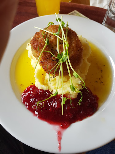 Wärdshuset Tuppen - Gastronomi och hotellverksamhet