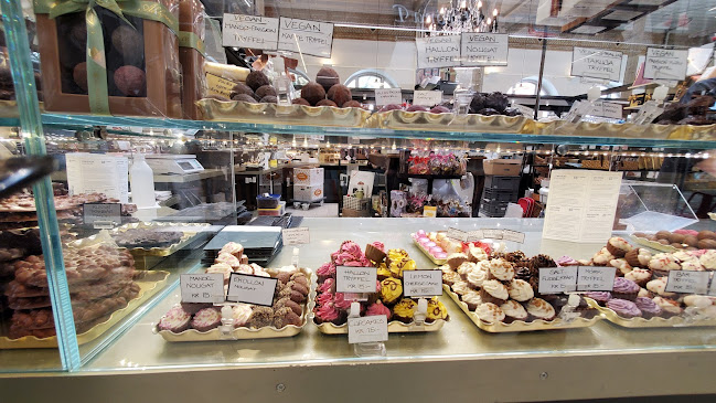 Saluhallen Open Times