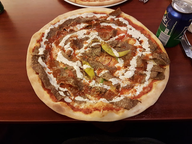 Pizzeria Quattro Phone number