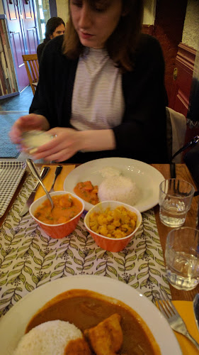 Comentarii opinii despre Tre Indier