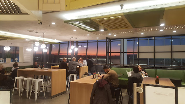 Trattoria Milano - Gastronomi och hotellverksamhet