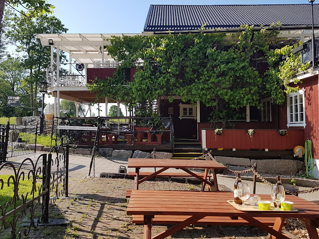 Westerqwarn - Gastronomi och hotellverksamhet