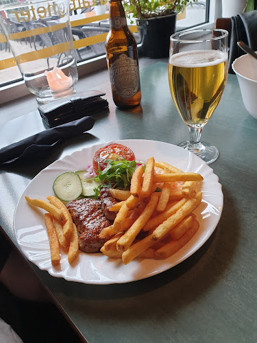 Reviews of Restaurang Lyckan in Motala - Gastronomi och hotellverksamhet