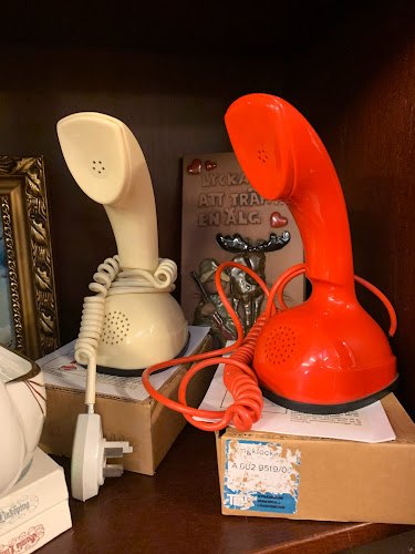 Quriosa antik loppis o vinyl - Motala