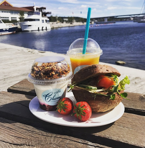 Café Charm Inre hamnen - Gastronomi och hotellverksamhet