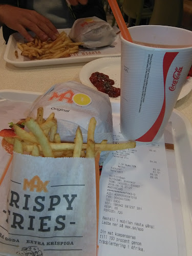 Max Burgers Open Times